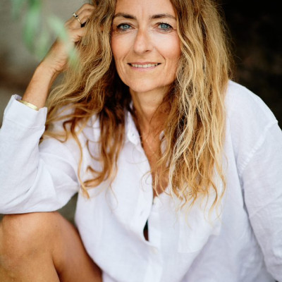 Anne Mäusbacher beach cleaner fuer Podcast #neuestaerke Purpose Life